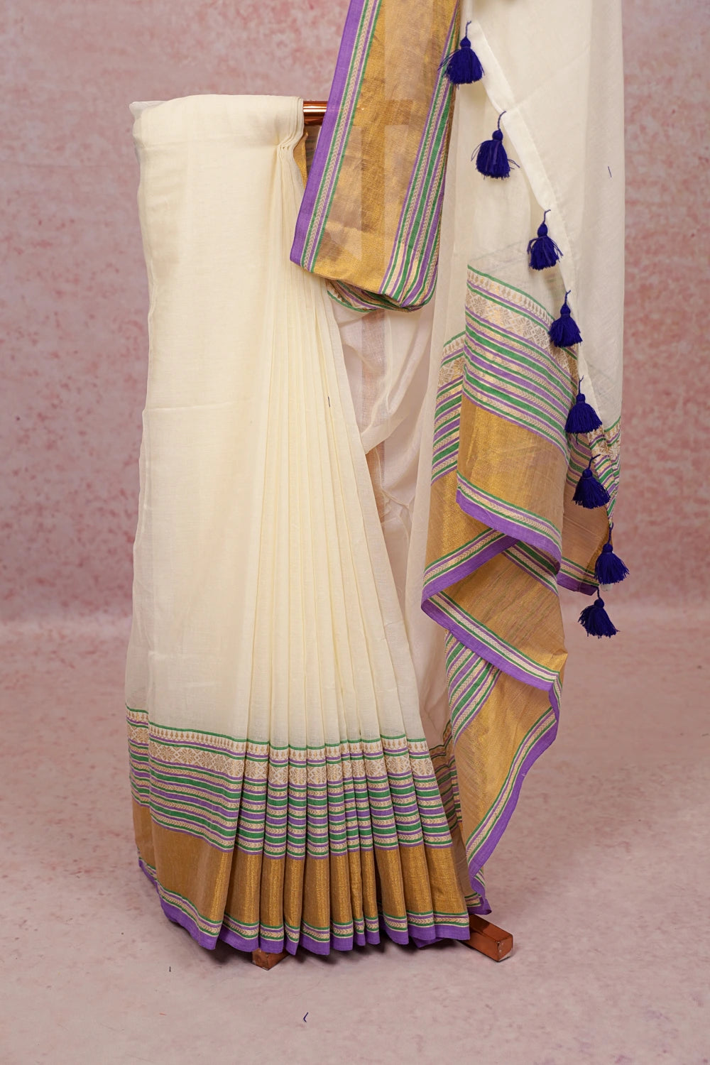 Off White Mul Cotton Kerala Saree