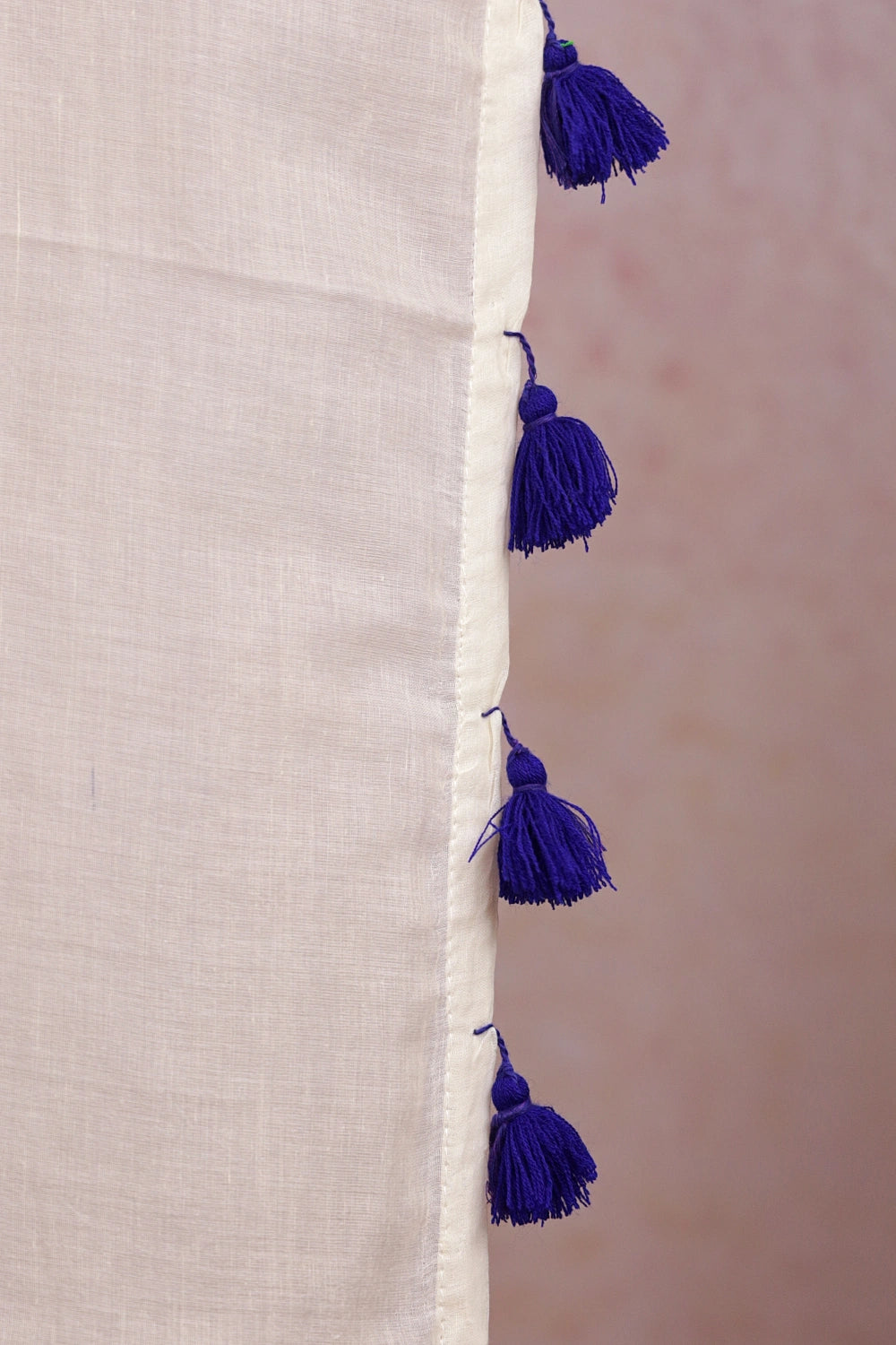 Off White Mul Cotton Kerala Saree