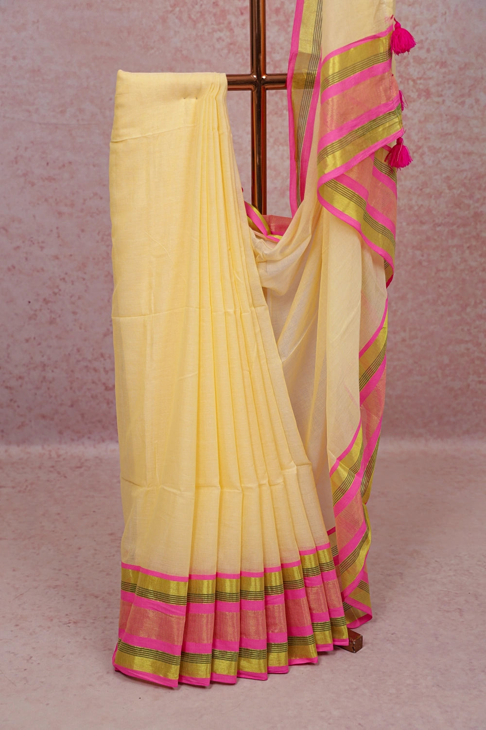 Dark Cream Mul Cotton Kerala Saree