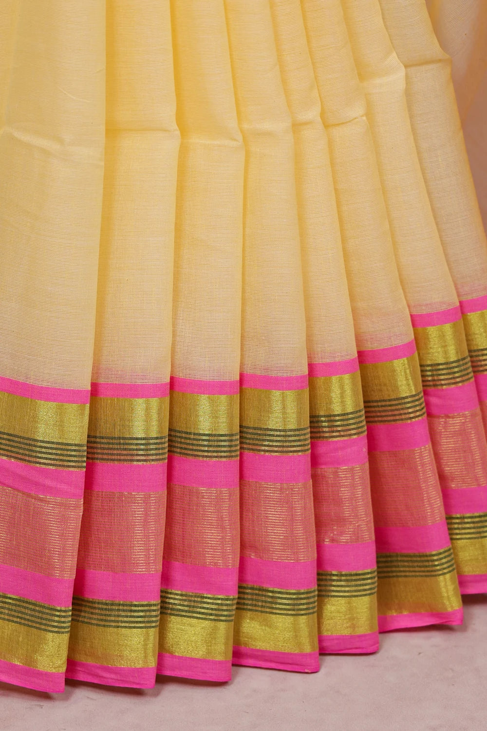 Dark Cream Mul Cotton Kerala Saree