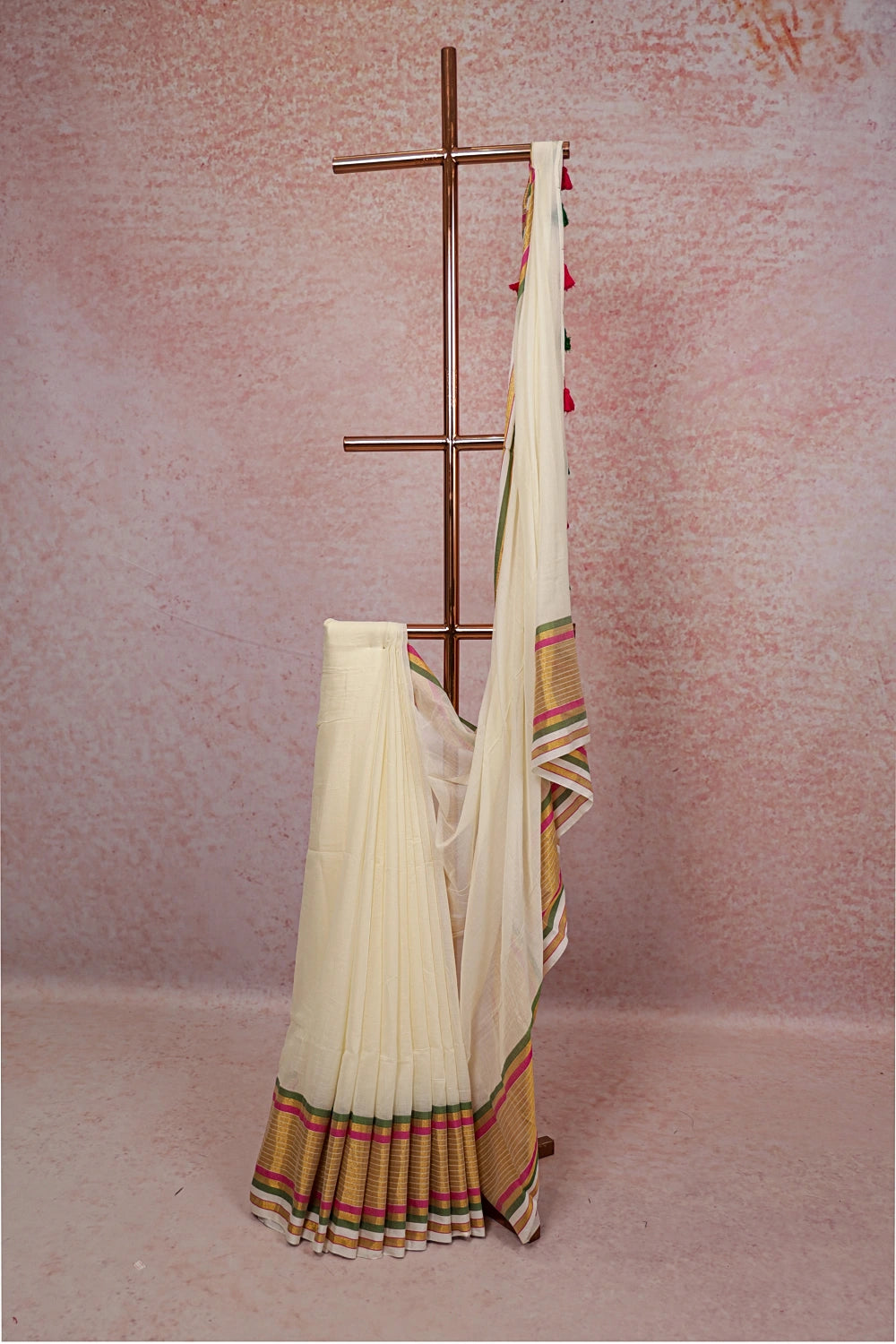 Off White Mul Cotton Kerala Saree