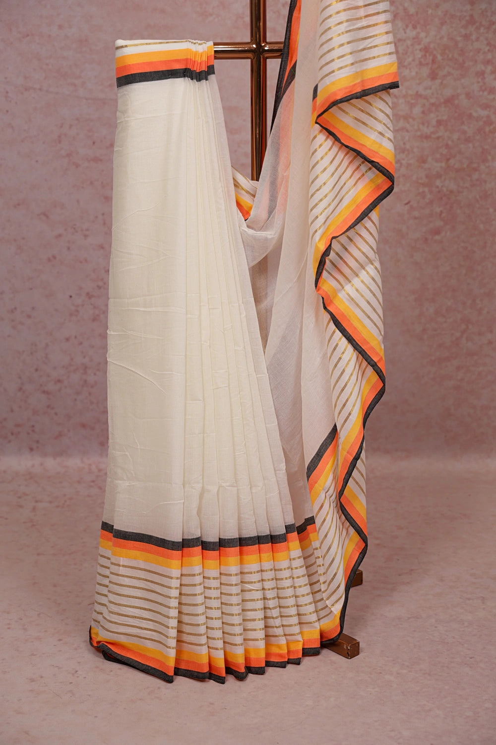 Off White Mul Cotton Kerala Saree