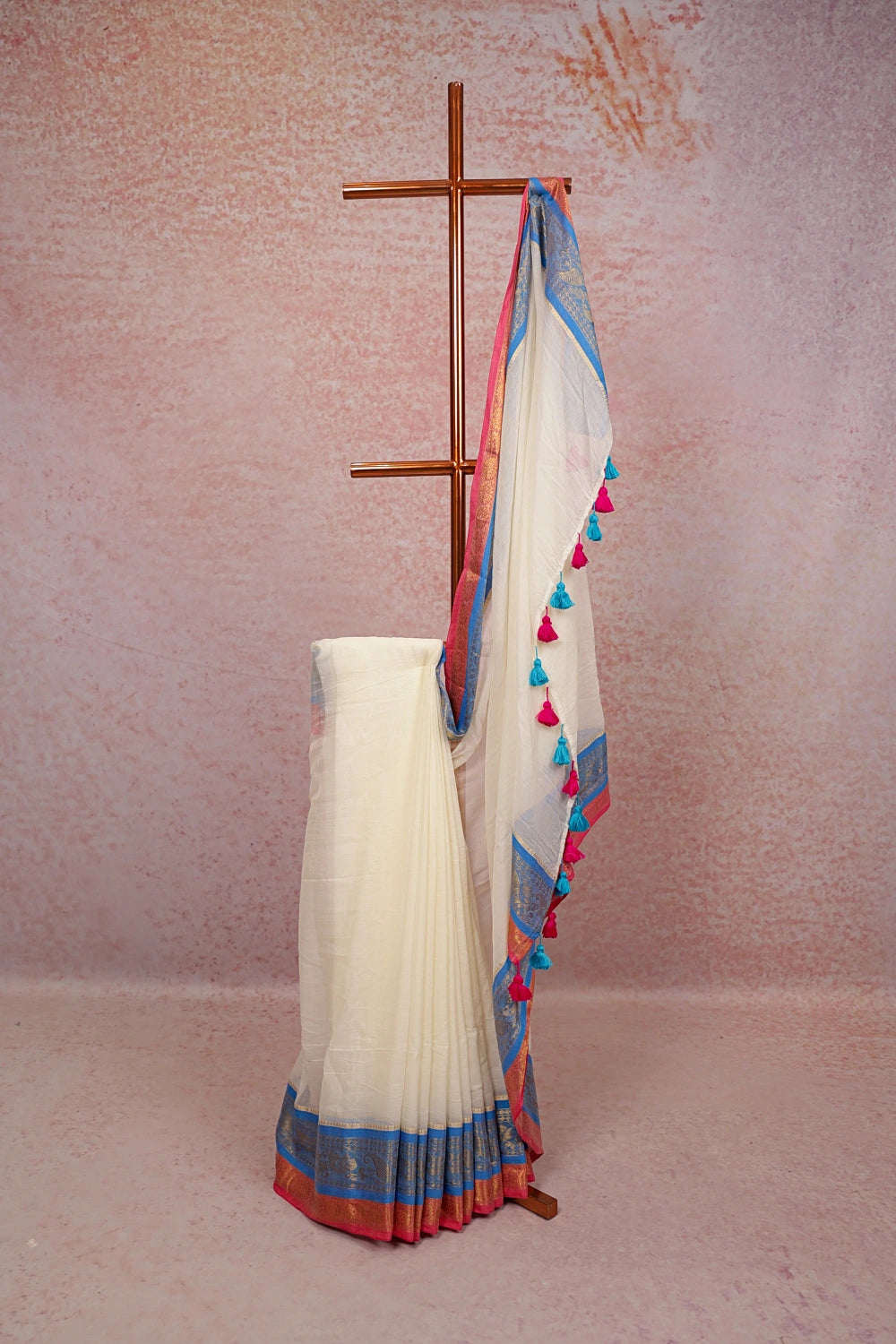 Off White Mul Cotton Kerala Saree