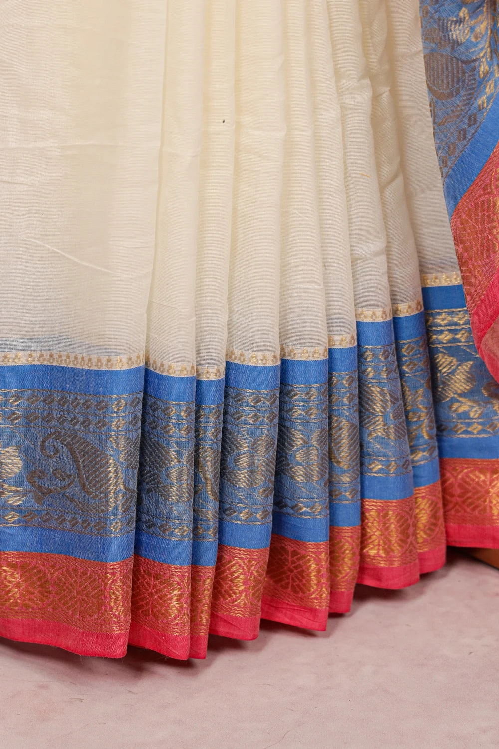 Off White Mul Cotton Kerala Saree