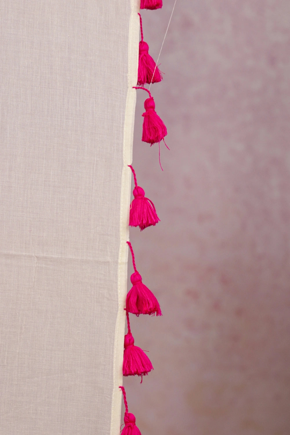 Off White Mul Cotton Kerala Saree
