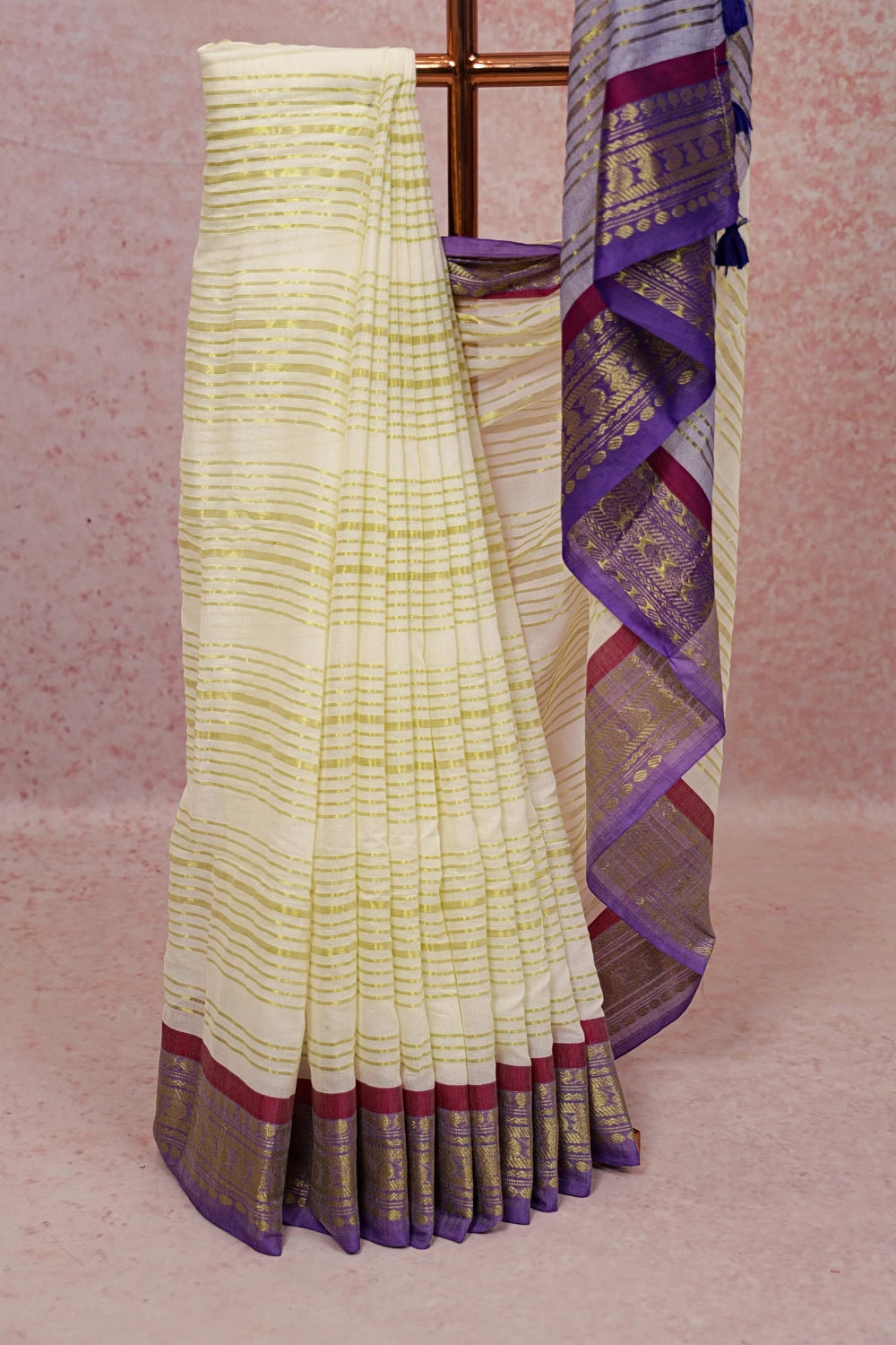 Off White Mul Cotton Kerala Saree