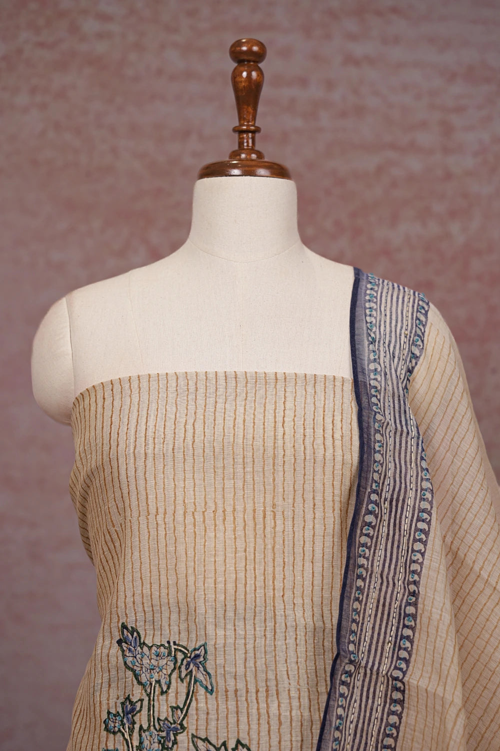 Sandal Semi Chanderi Lines Unstitched Churidhar Material