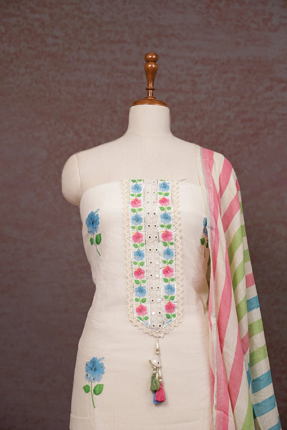 Cream Linen Applic Work Unstitched Churidhar Material