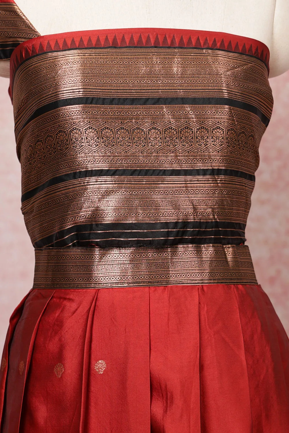 Burnt Orange And Black Dhavani Set