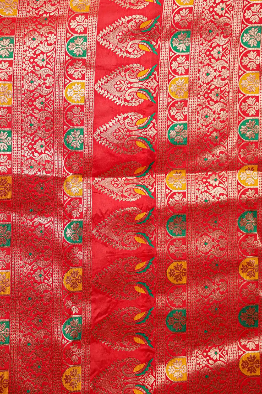 Green Color Semi Banarasi Dhavani Set