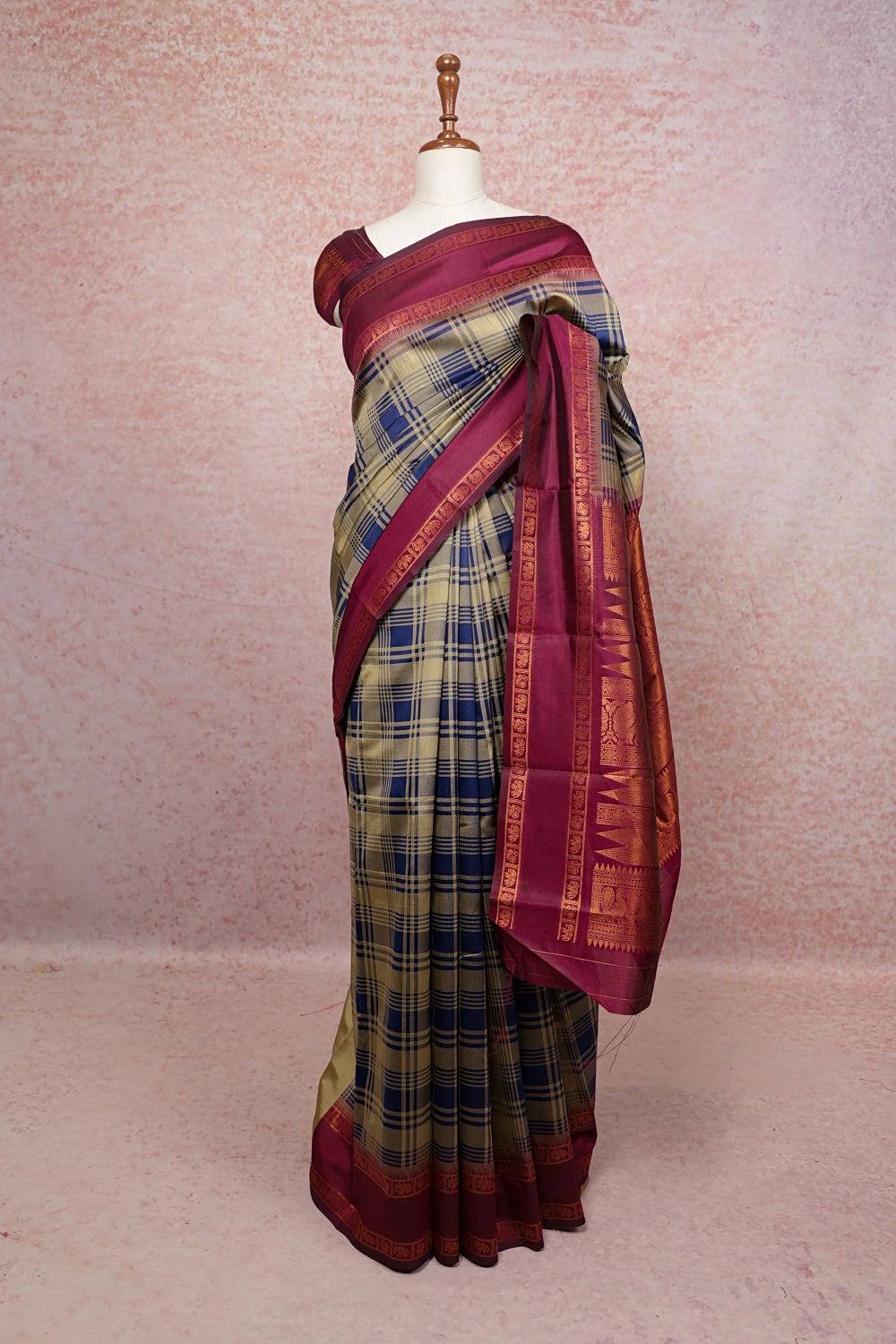 Chikku Color Semi Silk Saree