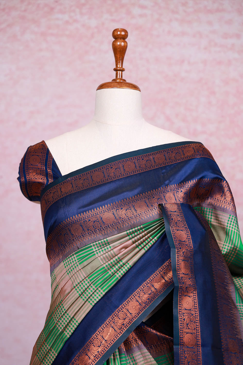 Chikku Green Semi Silk Saree