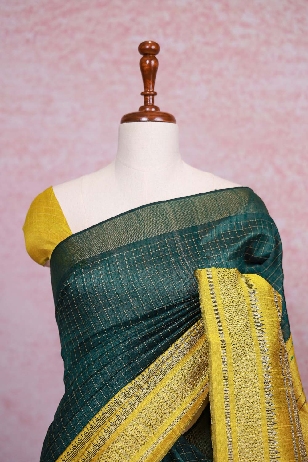 Bottle Green Semi Jute Saree - Seematti