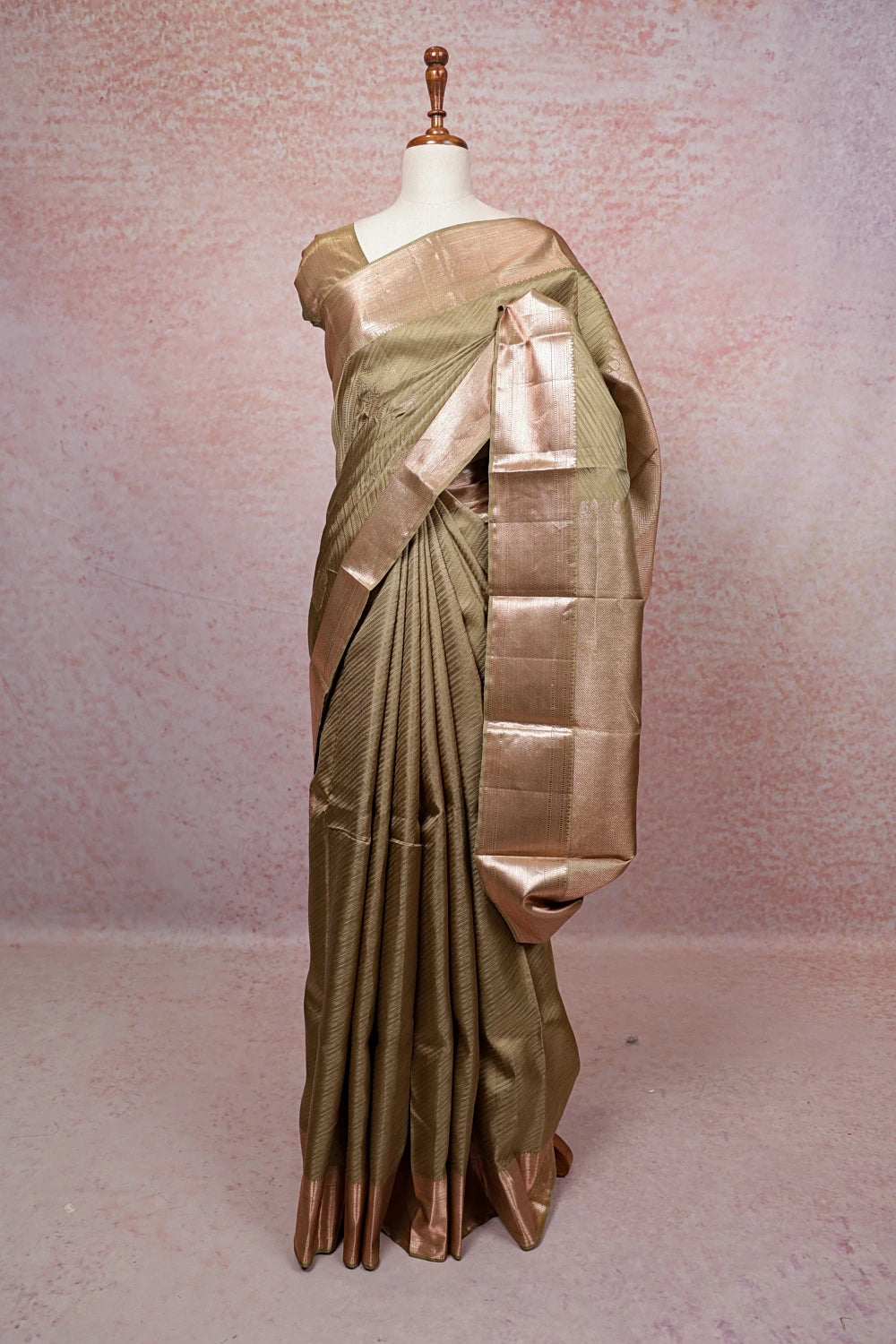 Chikku Green Kancheepuram Silk Saree