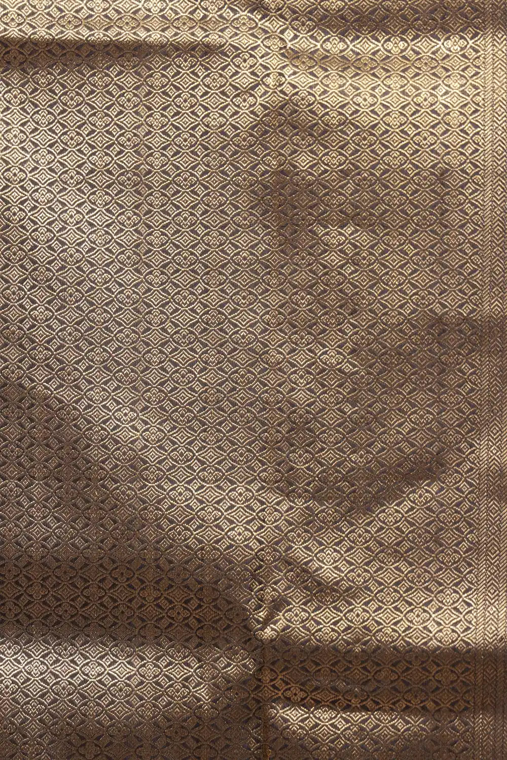 Onion Color Kancheepuram Silk Saree
