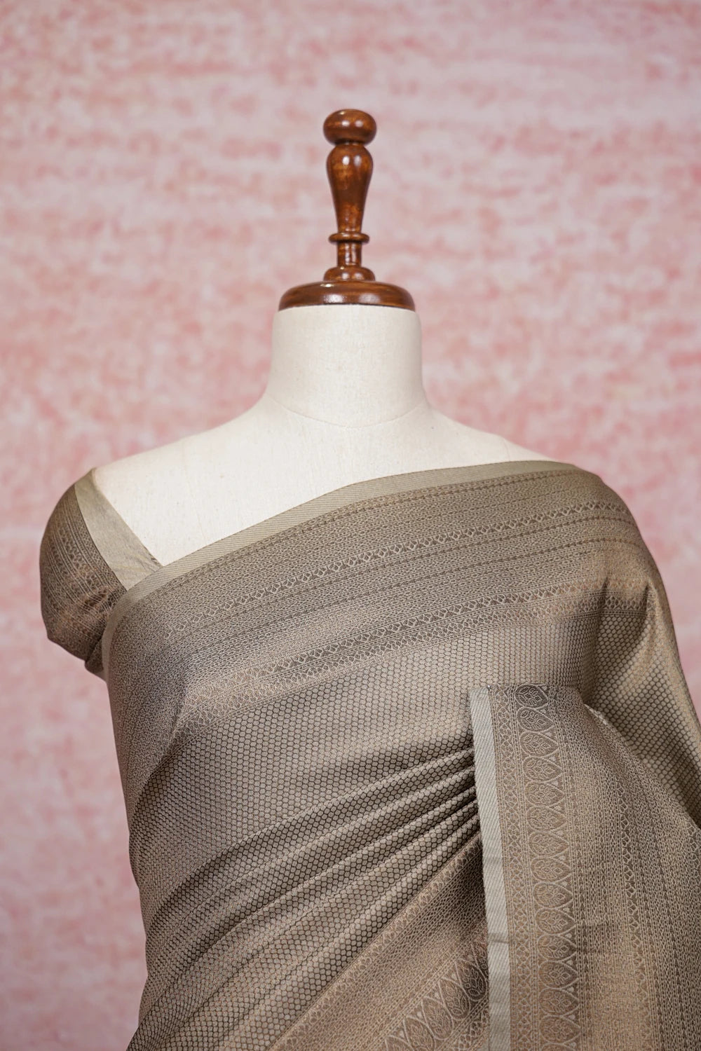 Chikku Color  Kubera Silk Saree