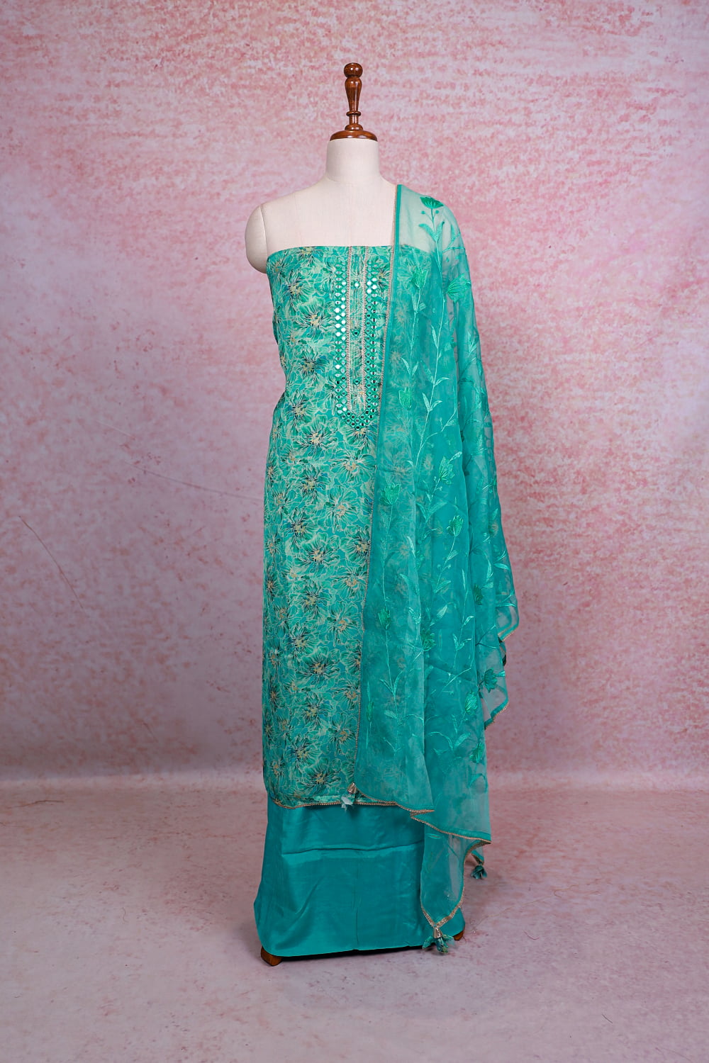 Green Muslin Printed Unstitched Churidhar Material