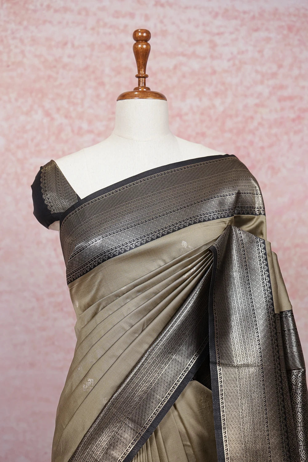 Chikku Color Semi Silk Saree