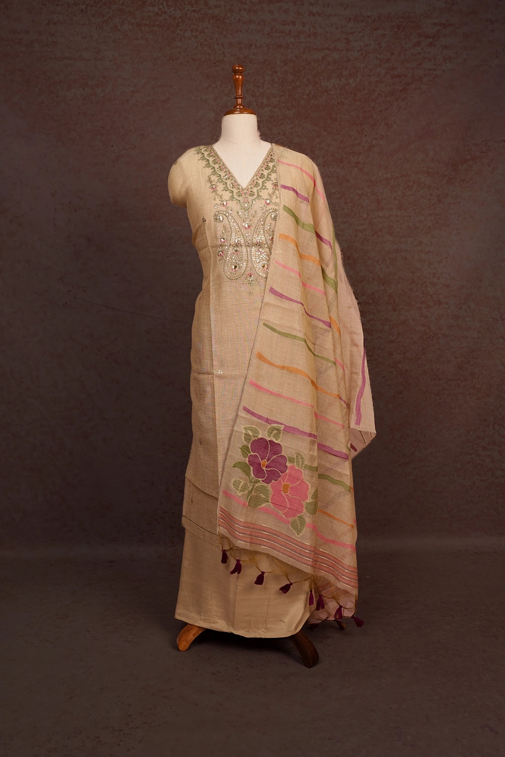 Cream Semi Chanderi Sequines Work Unstitched Churidhar Material
