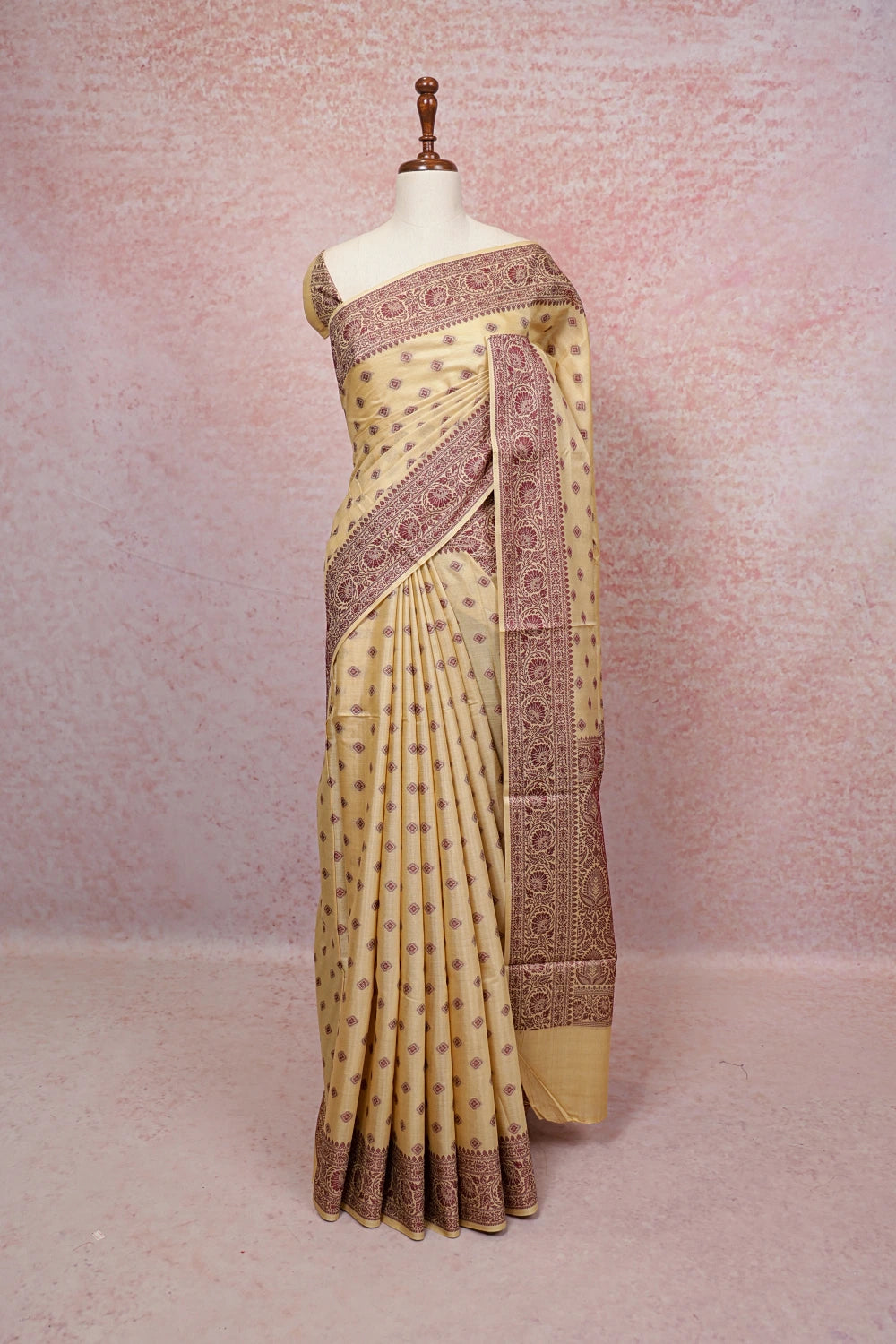Cream Semi Tussar Saree - Seematti