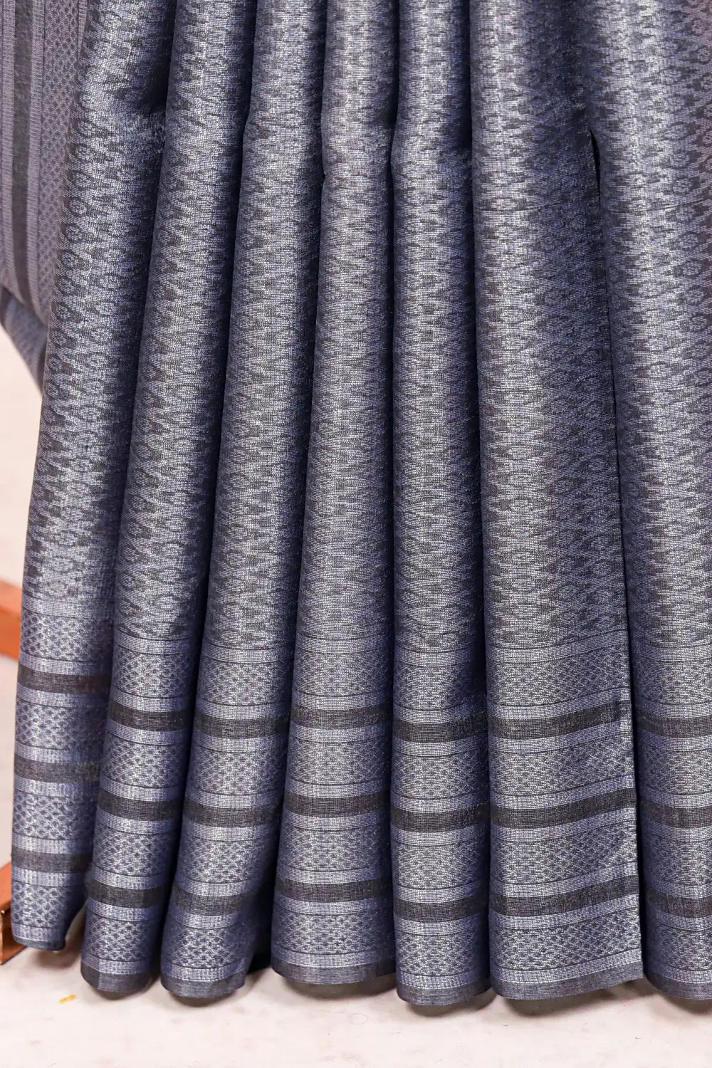 Dark Grey Tussar Silk Designer Body Saree With Designer Border - Seematti