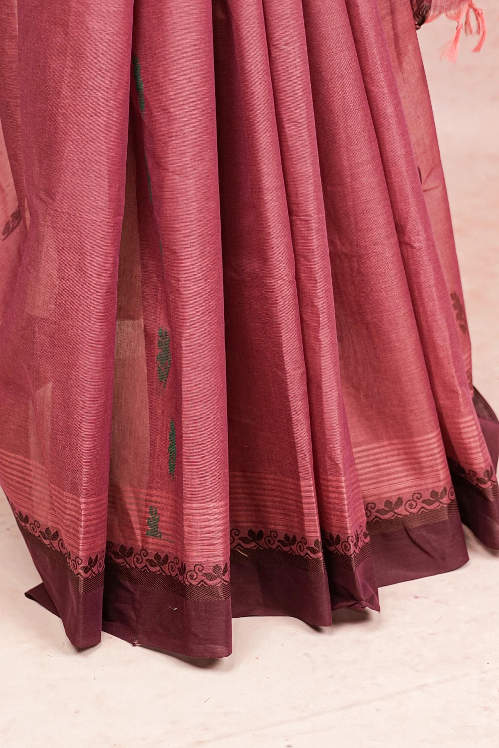 Dark Onion Colour Bengal Cotton Saree