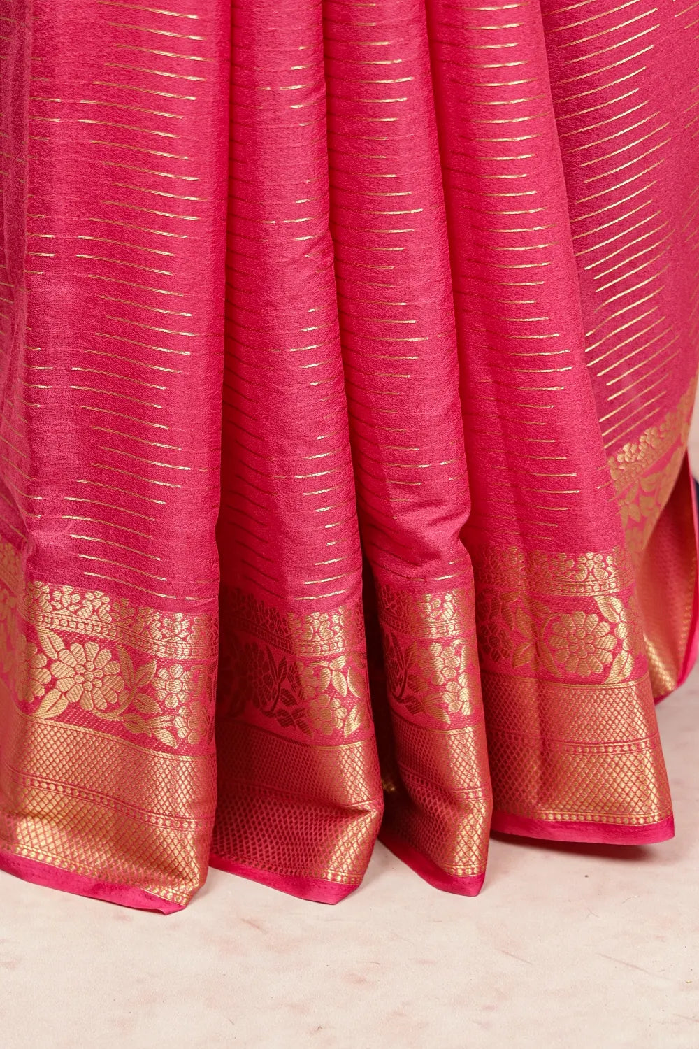 Dark Onion Pink Semi Banarasi Saree - Seematti