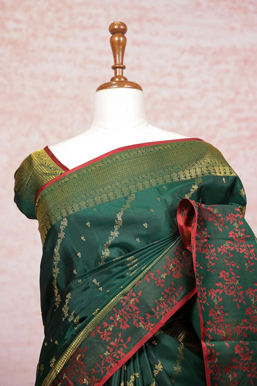 Forest Green Color Kancheepuram Silk Saree - Seematti