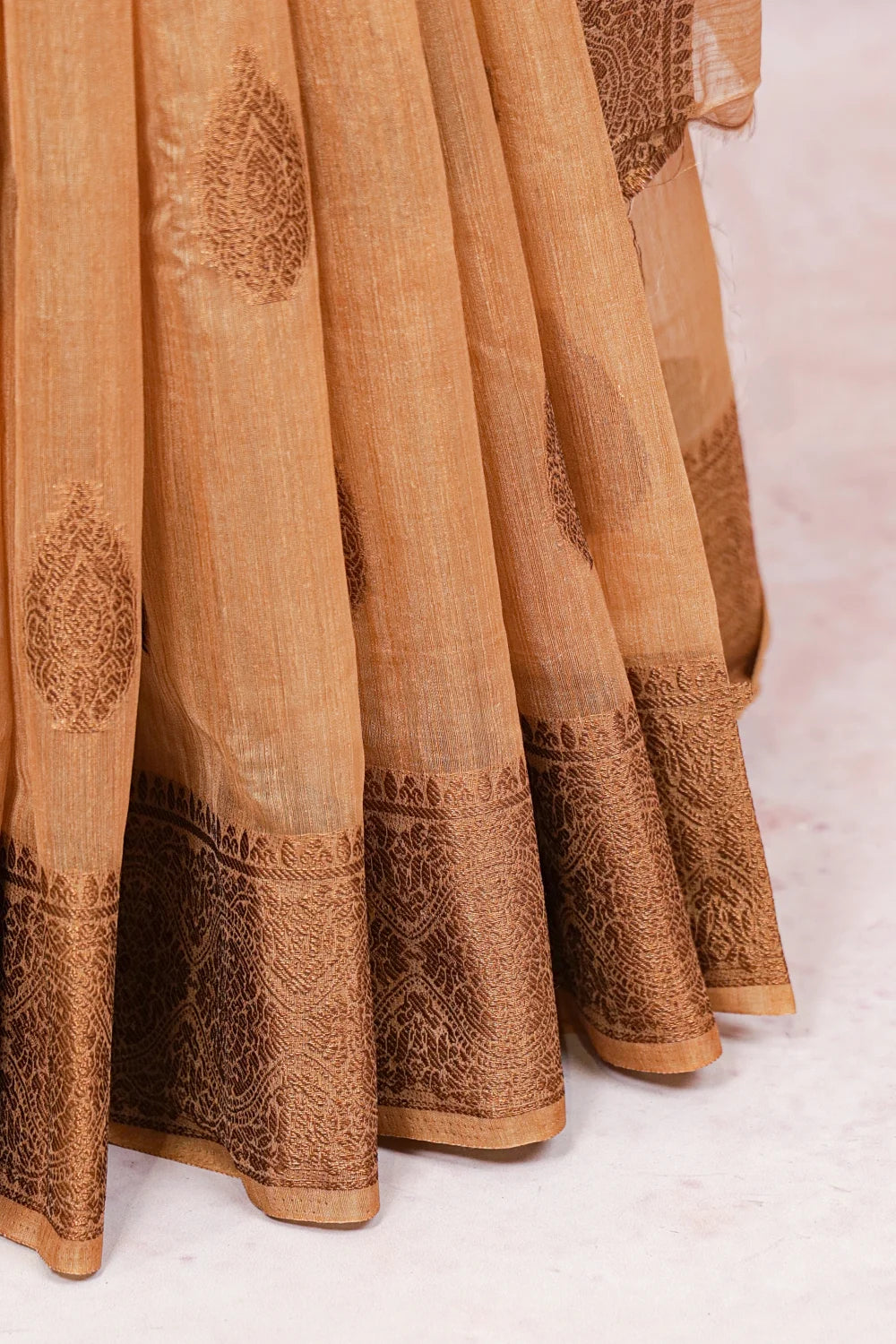 Gold Semi Jute Saree - Seematti