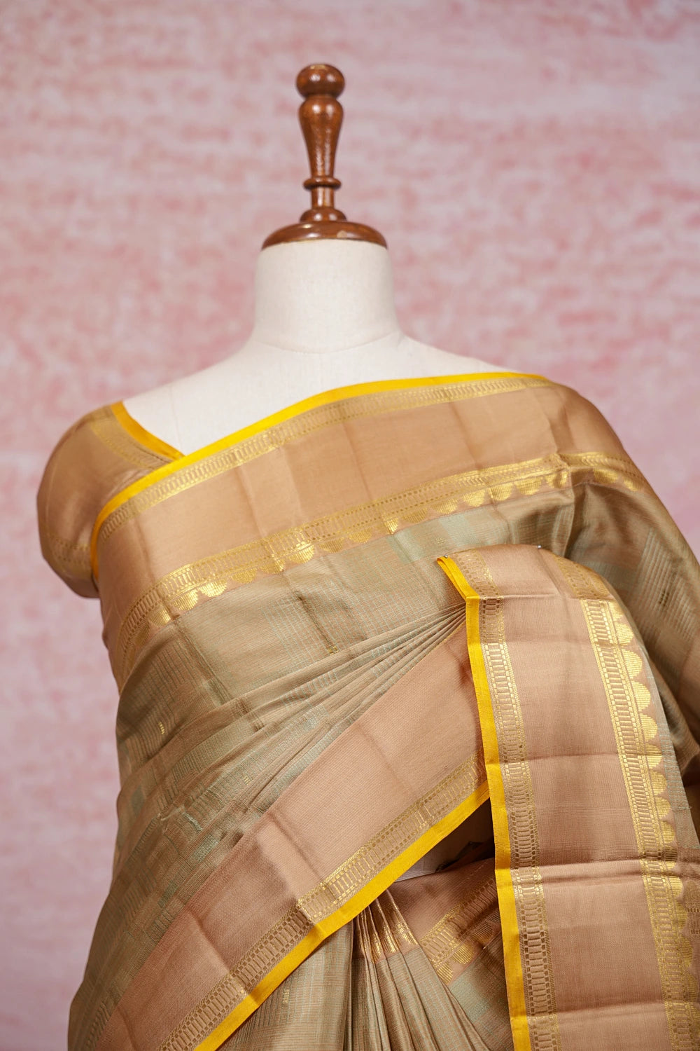 Golden Beige Color Kancheepuram Silk Saree - Seematti