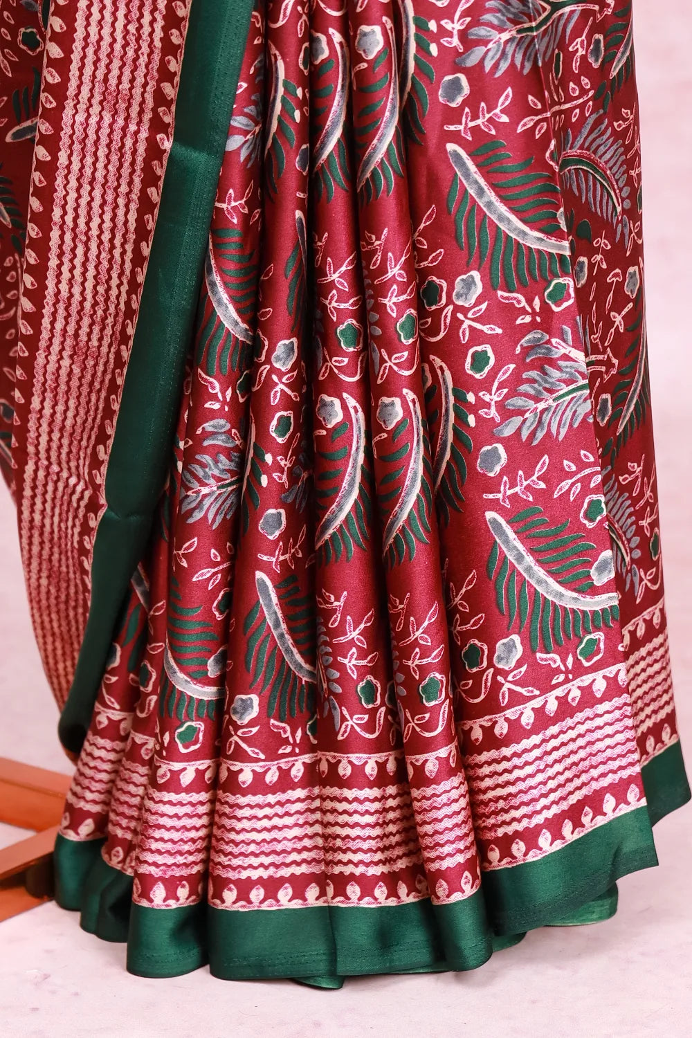 Grape Color Semi Modal Printed Saree With Plain Border - Seematti