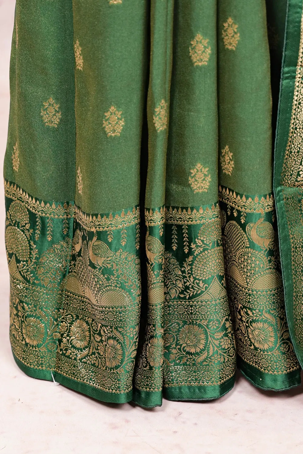 Green Banarasi Silk Saree - Seematti