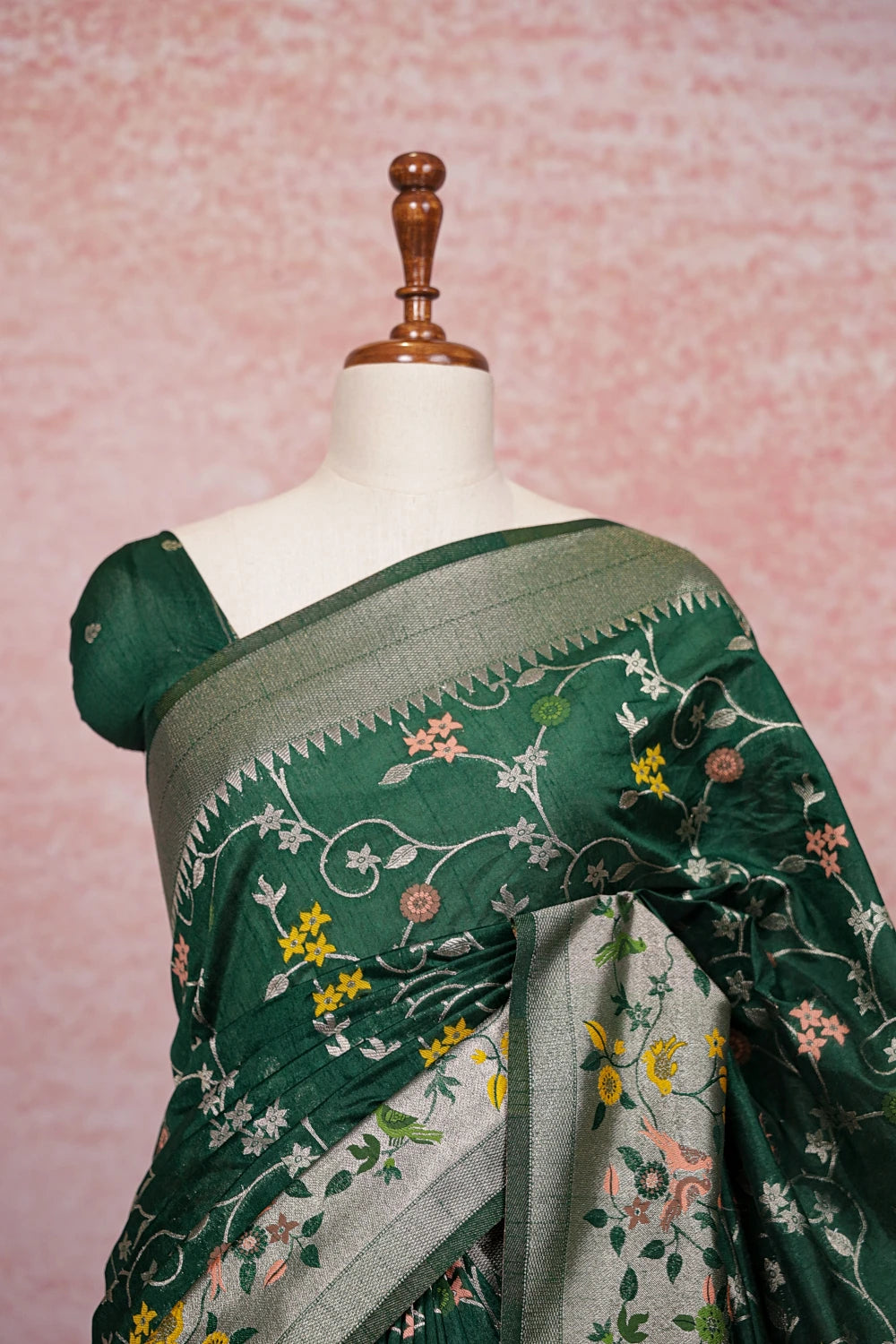 Green Semi Banarasi Saree - Seematti