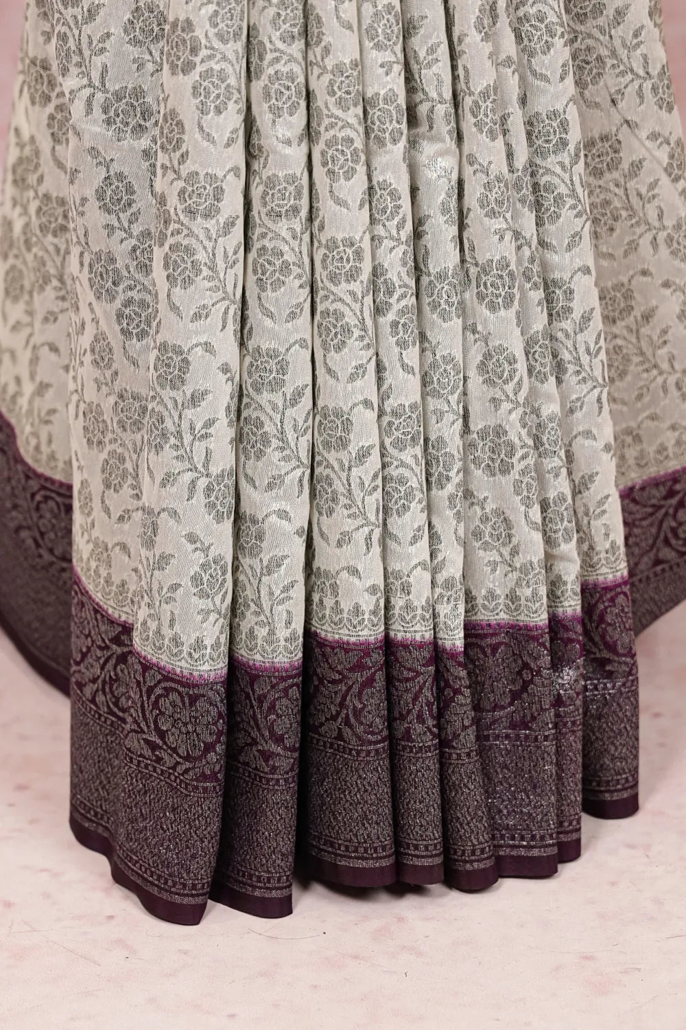Grey Semi Banarasi Saree - Seematti