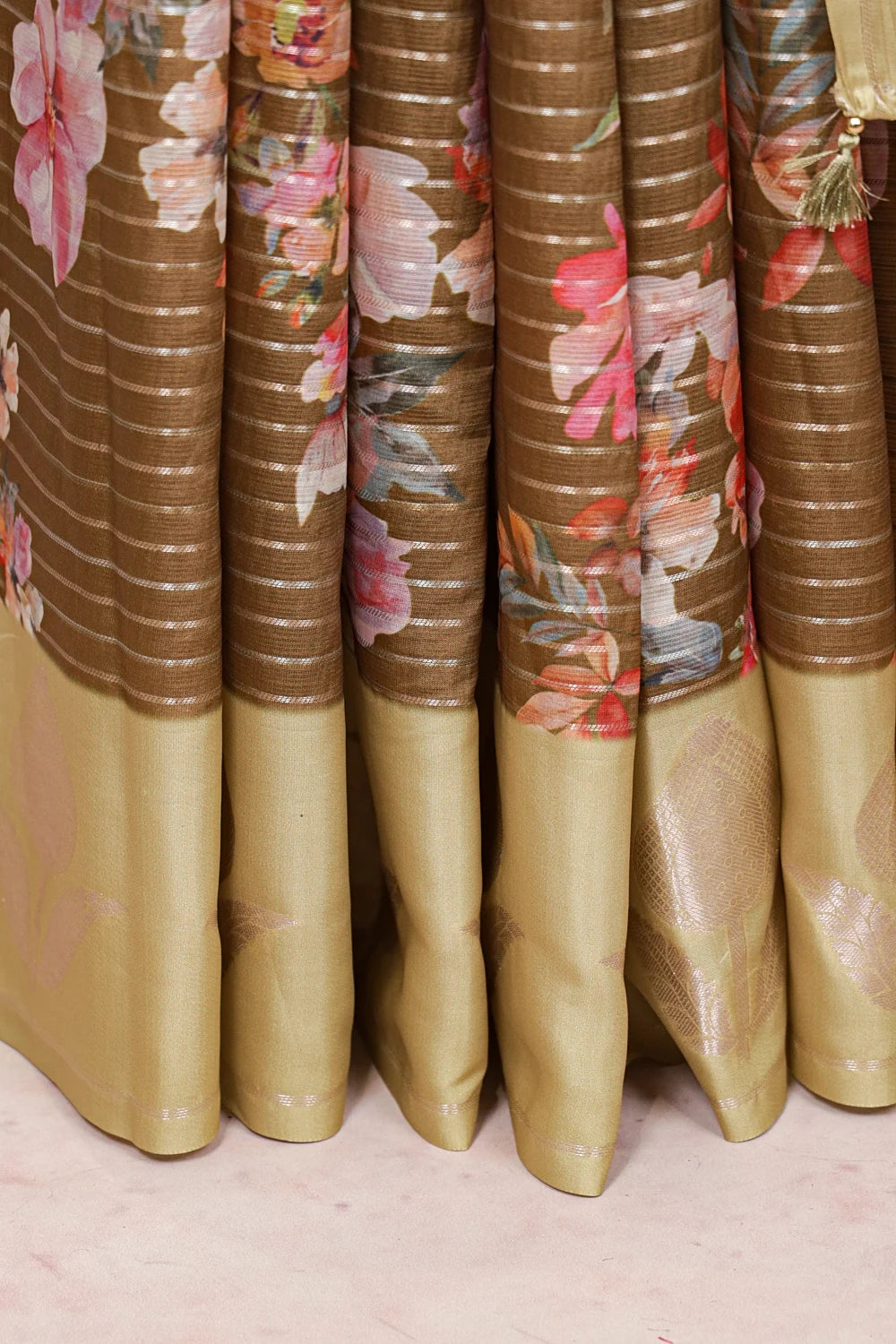 Light Taupe Semi Banarasi Saree - Seematti