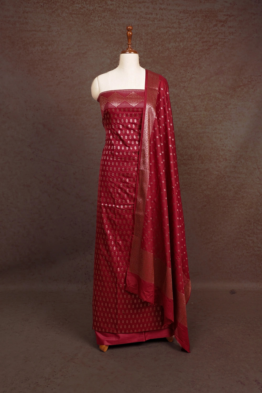 Maroon Semi Banarasi,Banarasi Design Unstitched Churidhar Material