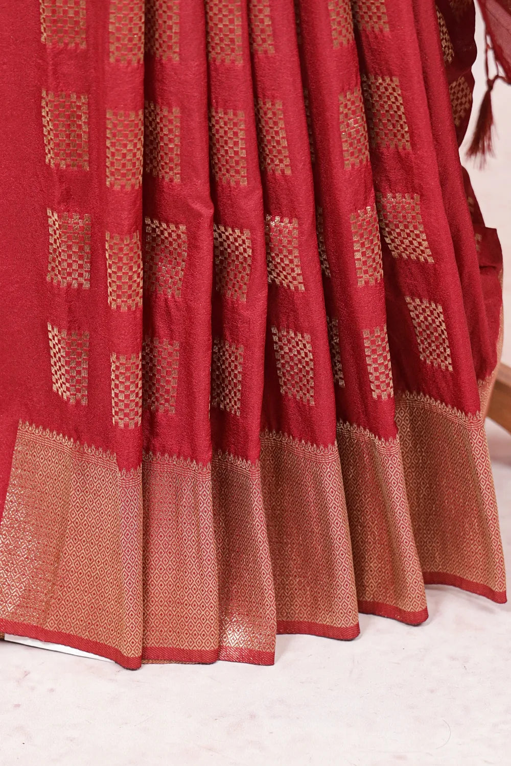 Maroon Semi Banarasi Saree - Seematti