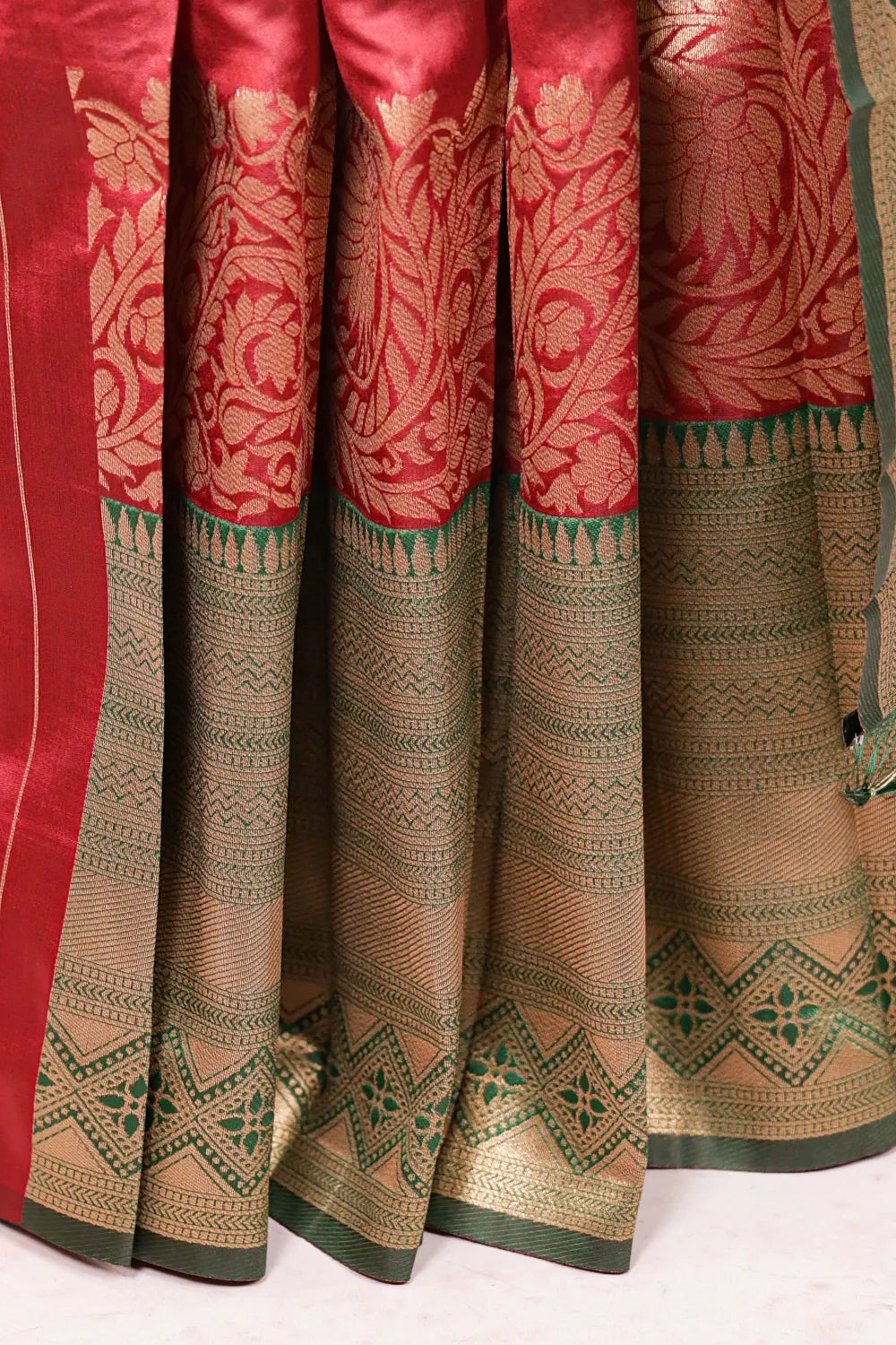 Maroon Semi Silk Saree - Seematti