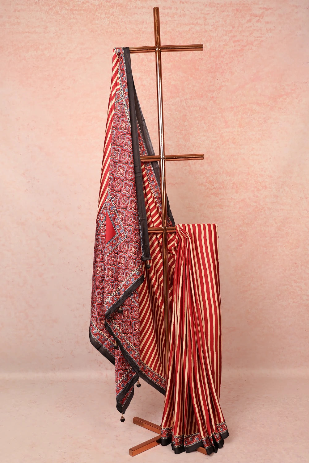 Modal Maroon Casual Saree With Plain Border - Seematti