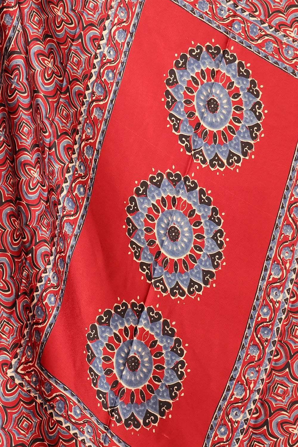 Modal Maroon Casual Saree With Plain Border - Seematti