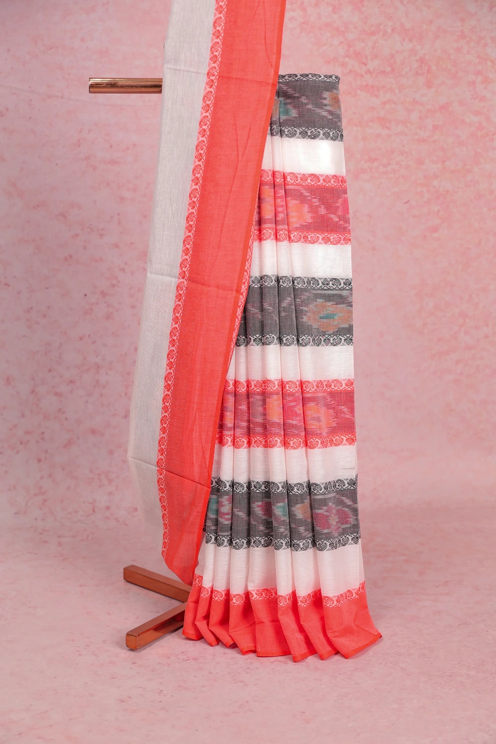Multi Colour Cotton Thread Design Saree With Plain Border - Seematti