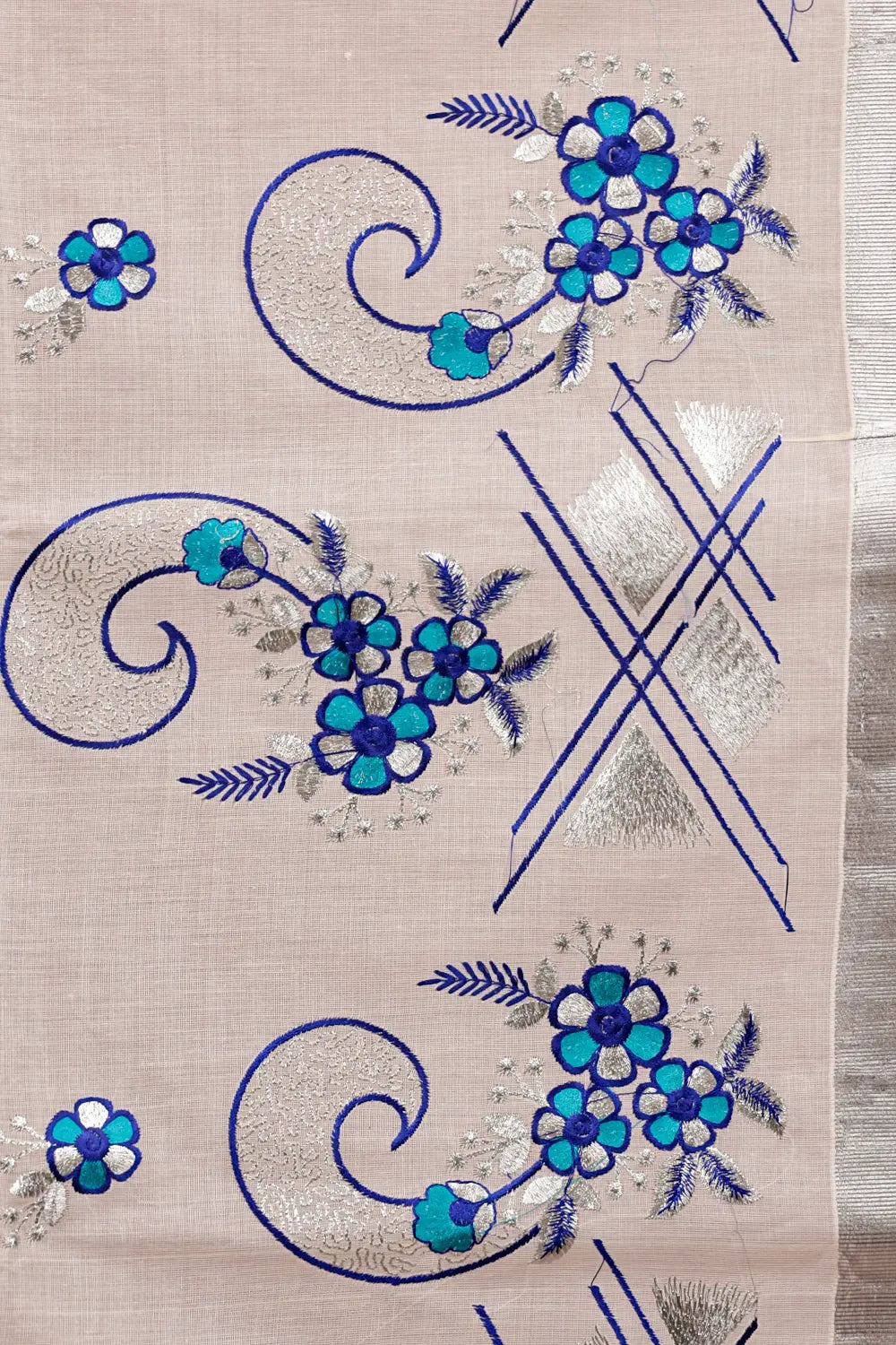 Off White Cotton Kerala Saree - Seematti