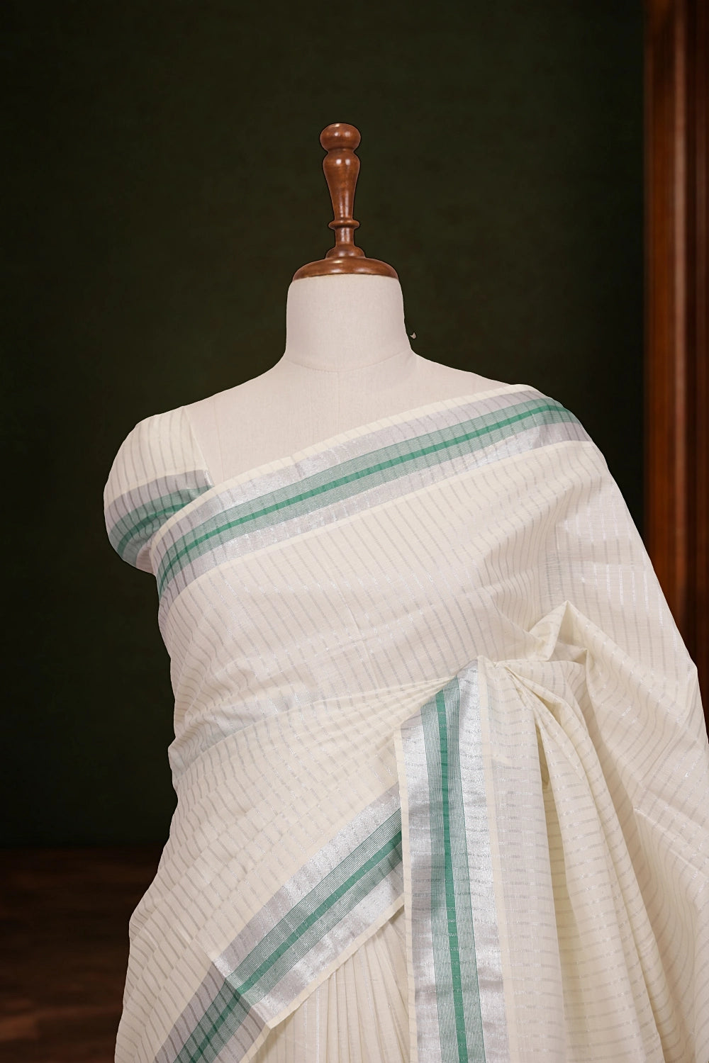 Off White Cotton Kerala Saree - Seematti