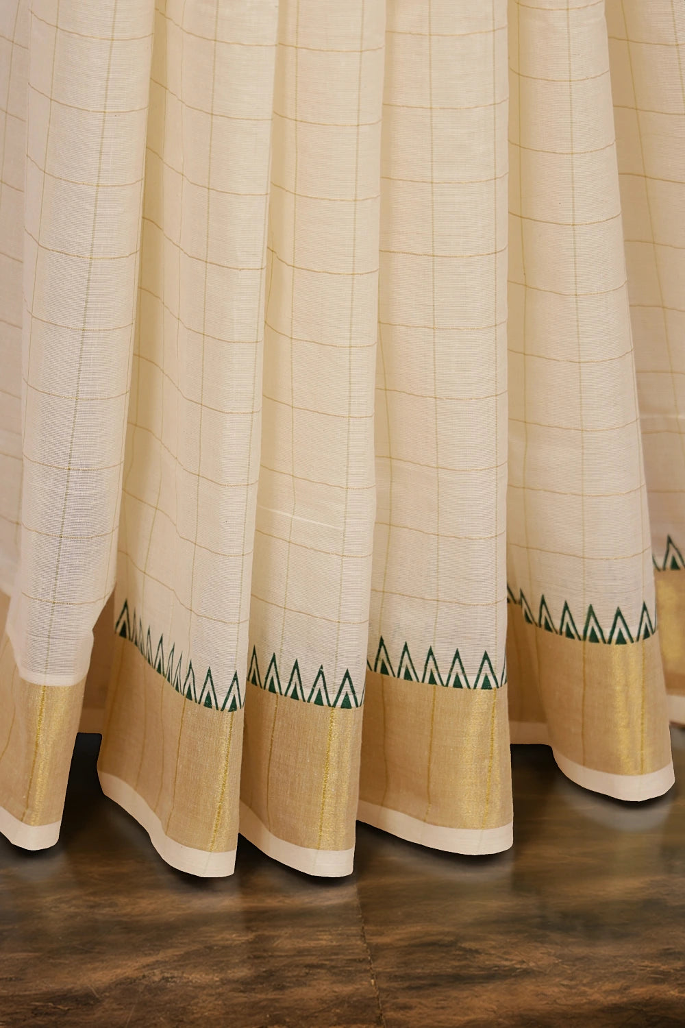 Off White Cotton Kerala Saree - Seematti