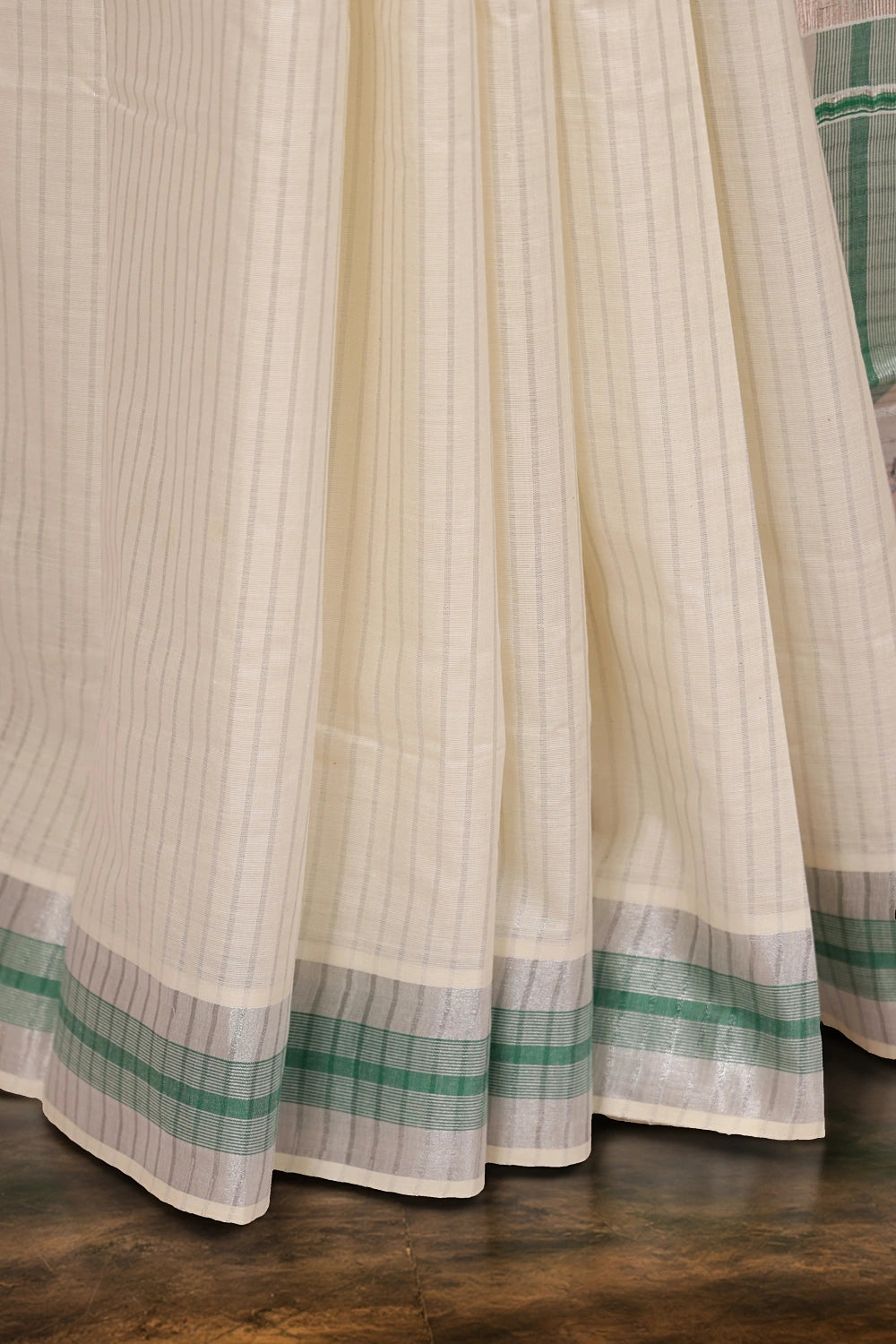 Off White Cotton Kerala Saree - Seematti