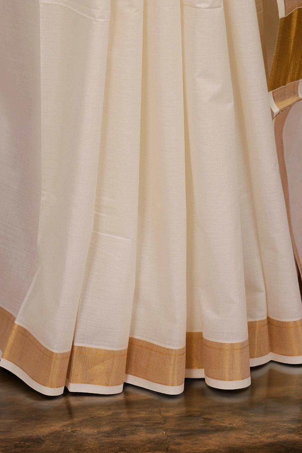 Off White Cotton Kerala Saree - Seematti