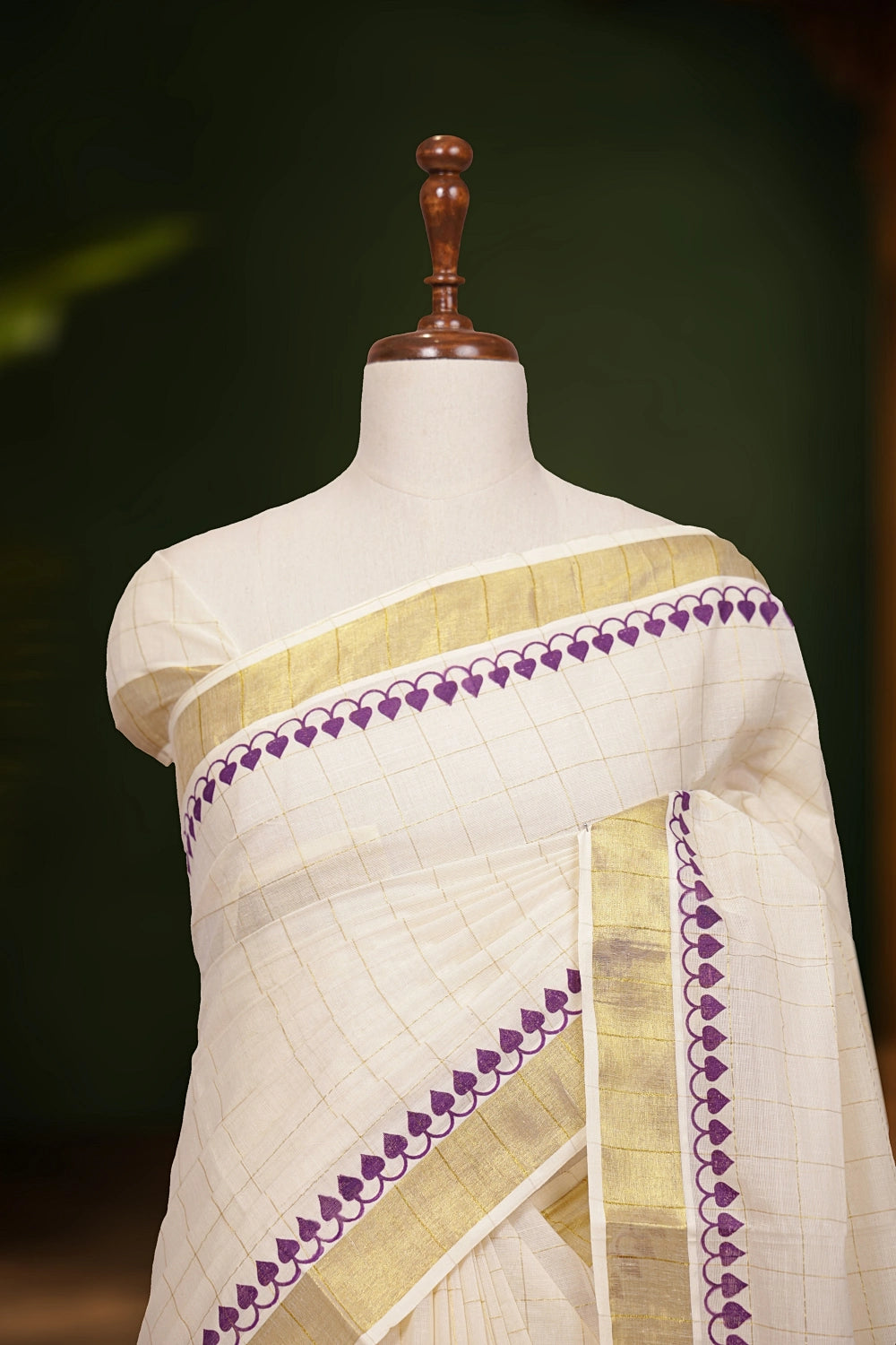 Off White Cotton Kerala Saree - Seematti
