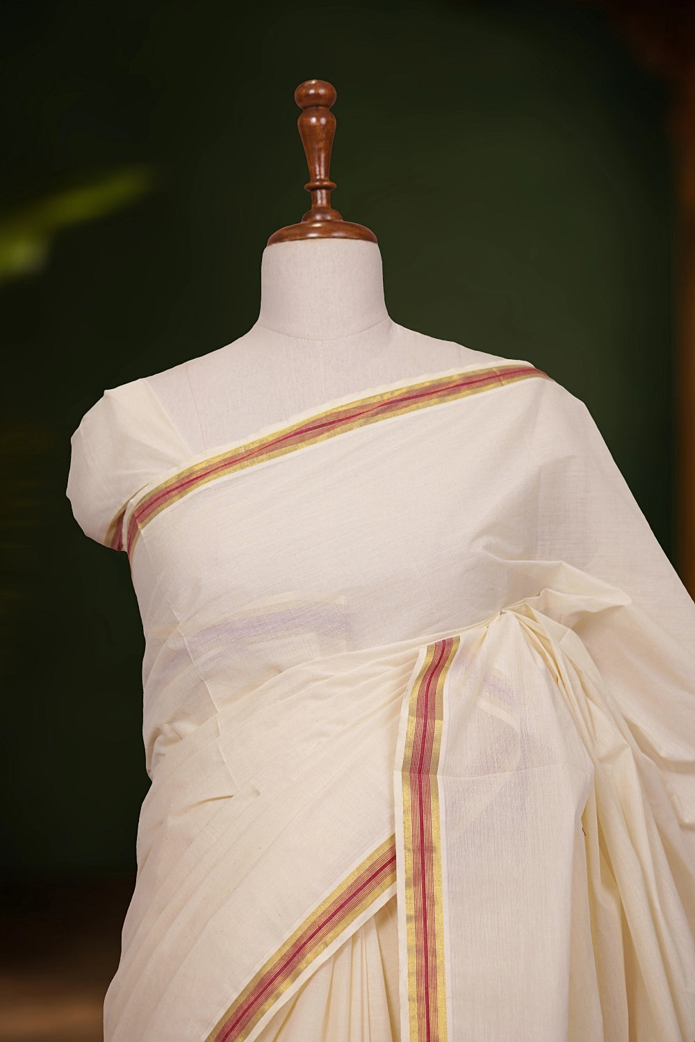 Off White Cotton Kerala saree - Seematti