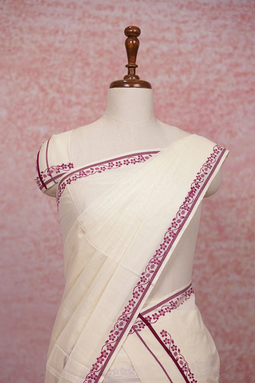 Off White Cotton Plain Kerala Set Mundu With Printed Border - Seematti