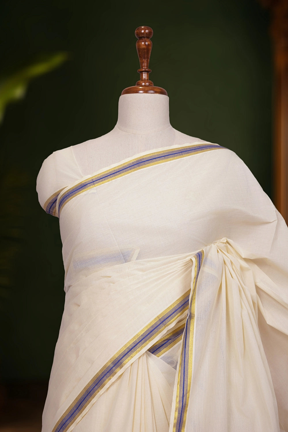 Off White Cotton Plain Saree With Small Border - Seematti
